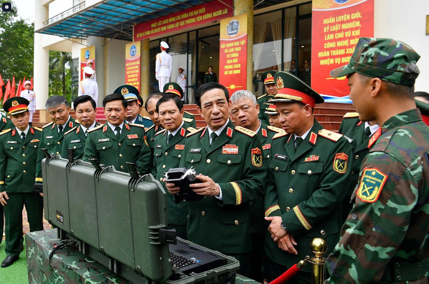 Lập Cục Phương tiện không người lái thuộc Bộ Tổng Tham mưu